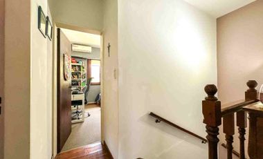 venta casa en olivos 4 ambientes  OPORTUNIDAD