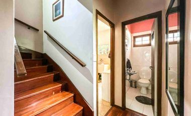 venta casa en olivos 4 ambientes  OPORTUNIDAD
