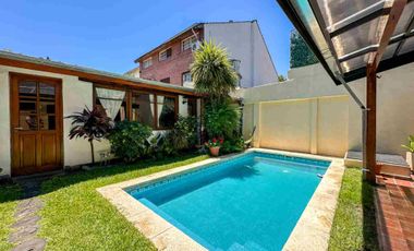 venta casa en olivos 4 ambientes  OPORTUNIDAD