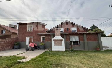 VENTA CASA Y DEPARTAMENTO ACANTILADOS LAS GRUTAS