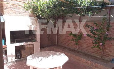 VENTA CASA Y DEPARTAMENTO ACANTILADOS LAS GRUTAS