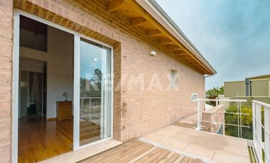 VENTA CASA B* LOS OLIVOS 4 DORMITORIOS CENTENARIO