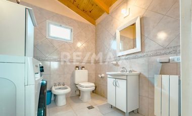 VENTA CASA B* LOS OLIVOS 4 DORMITORIOS CENTENARIO