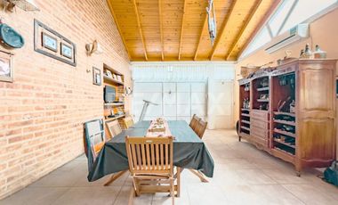 VENTA CASA B* LOS OLIVOS 4 DORMITORIOS CENTENARIO