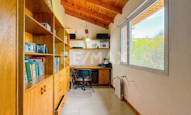 VENTA CASA B* LOS OLIVOS 4 DORMITORIOS CENTENARIO