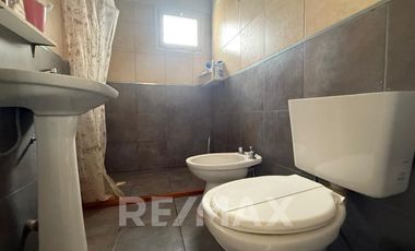 CASA EN VENTA 3 DORMITORIOS | CINCO SALTOS