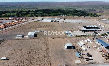 ALQUILER DE 5000 M2 EN PARQUE INDUSTRIAL DE AÑELO