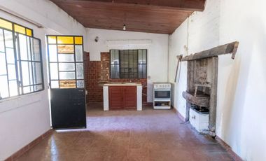 Casa con salida al río en Arroyo Leyes | Venta