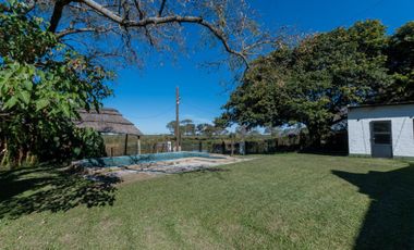 Casa con salida al río en Arroyo Leyes | Venta