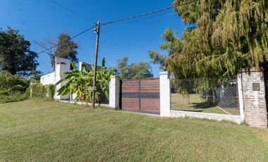 Casa con salida al río en Arroyo Leyes | Venta