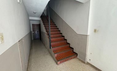 SE VENDE COMPLEJO DE DPTOS CON COCHERAS