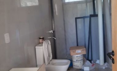 VENTA CASA EN BARRIO PORTAL DEL LEYES/CONSTRUCCION