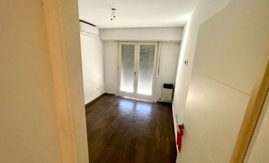 VENTA DEPTO 3 AMB AL  FRENTE CON  BALCON QUILMES