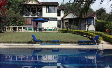 MAAT vende Finca Villeta.