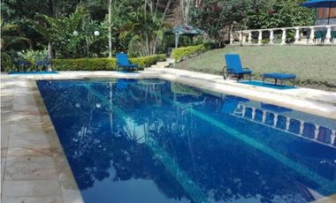 MAAT vende Finca Villeta.
