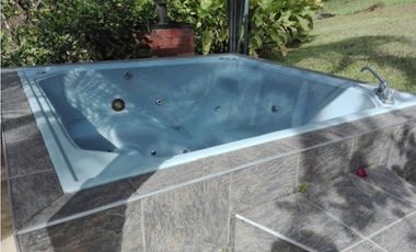 MAAT vende Finca Villeta.