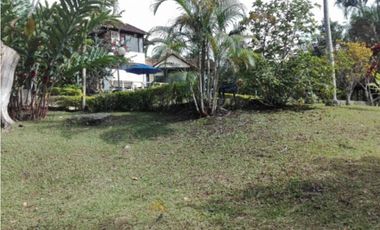 MAAT vende Finca Villeta.