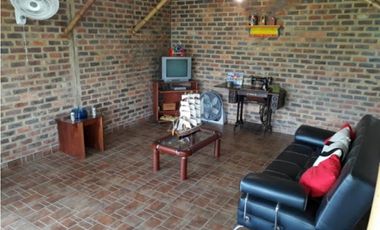 MAAT vende Finca en la  Vega, 4000 m2  $495 Millones