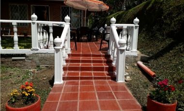 MAAT vende Finca en  La Vega.
