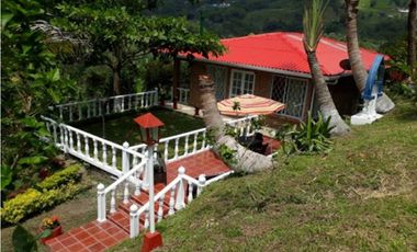 MAAT vende Finca en  La Vega.