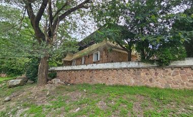 VENTA GRAN PROPIEDAD MULTIPROPOSITO CUESTA BLANCA