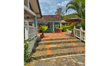 MAAT vende Casa Campestre, Guaduas- La Cumbre 1.200m2 $730Millones