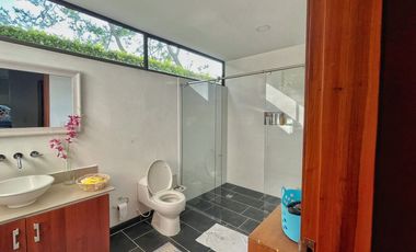 MAAT vende Casa Campestre, Guaduas-El Vallado, 463m2 $980Millones
