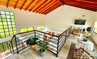 MAAT vende Casa Campestre, Guaduas-El Vallado, 463m2 $980Millones