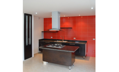 MAAT vende hermosa Casa en Condominio-Villeta 216m2, $650Millones