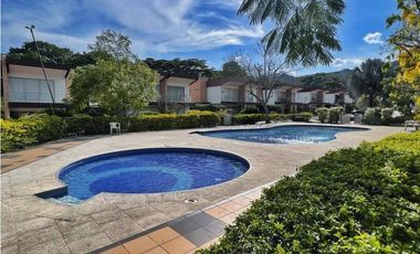 MAAT vende hermosa Casa en Condominio-Villeta 216m2, $650Millones