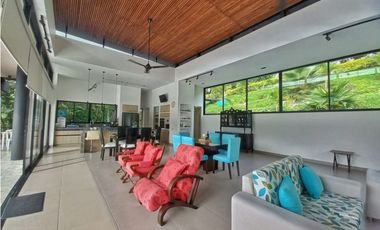 MAAT Vende Casa campestre-Villeta 4.810m2 $2.800Millones