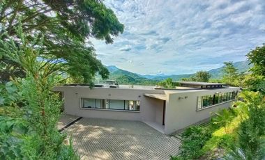 MAAT Vende Casa campestre-Villeta 4.810m2 $2.800Millones