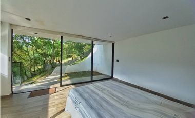 MAAT Vende Casa campestre-Villeta 4.810m2 $2.800Millones