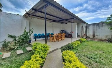 MAAT vende Casa campestre-Villeta 640m2 $950Millones