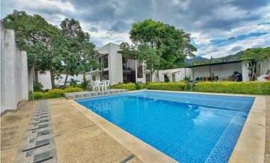 MAAT vende Casa campestre-Villeta 640m2 $950Millones