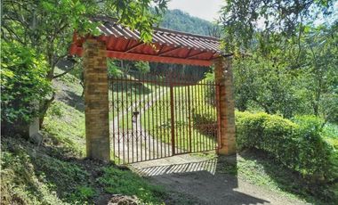 MAAT vende finca  - La Vega 7.000m2 $990Millones