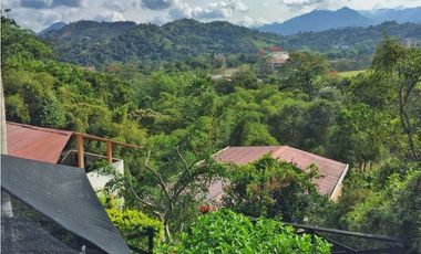 MAAT vende casa condominio - La Vega 780m2, $850millones