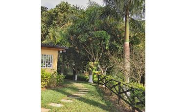 MAAT vende casa condominio - La Vega 780m2, $850millones