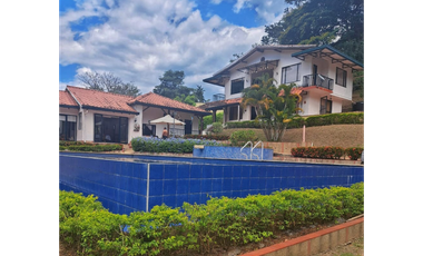 MAAT vende casa condominio - Villeta 2.480m2 $1.750Millones