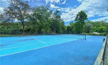MAAT Vende Casa en Condominio-Villeta 540m2 $850Millones