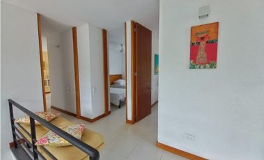 MAAT Vende Casa en Condominio-Villeta 540m2 $850Millones