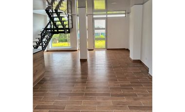 MAAT vende Casa conjunto-Villeta 93m2 $450Millones