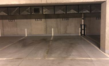 Estacionamiento en Arriendo en Los Dominicos