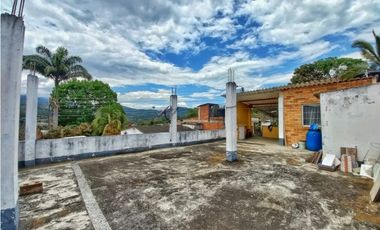 MAAT vende Casa, El Jardin - Villeta 361m2 $600Millones