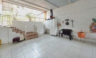 MAAT vende Casa, El Jardin - Villeta 361m2 $600Millones