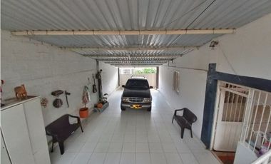 MAAT vende Casa, El Jardin - Villeta 361m2 $600Millones