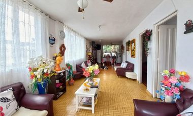 MAAT vende Casa, El Jardin - Villeta 361m2 $600Millones