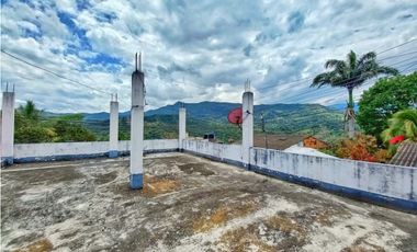 MAAT vende Casa, El Jardin - Villeta 361m2 $600Millones