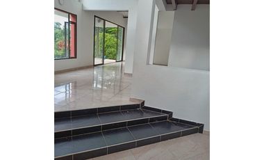 MAAT vende Casa cojunto campestre-Villeta 3.058m2 $1.300Millones