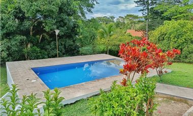 MAAT vende Casa cojunto campestre-Villeta 3.058m2 $1.300Millones